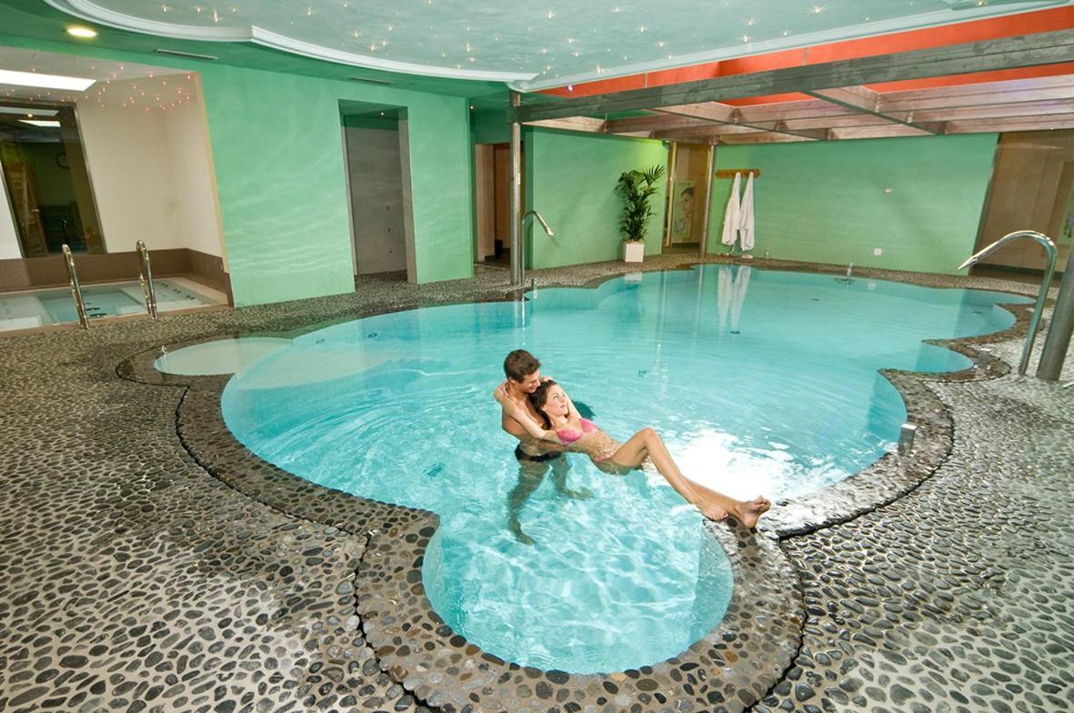 Hotel Panorama Wellness & Resort Malosco Luaran gambar